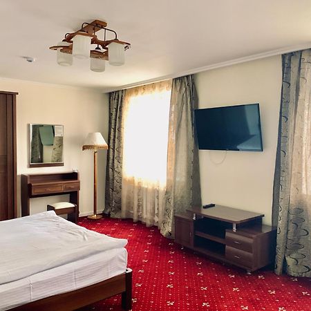 Hotel Dostyq Kökşetaw Esterno foto