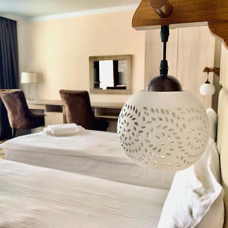 Hotel Dostyq Kökşetaw Esterno foto