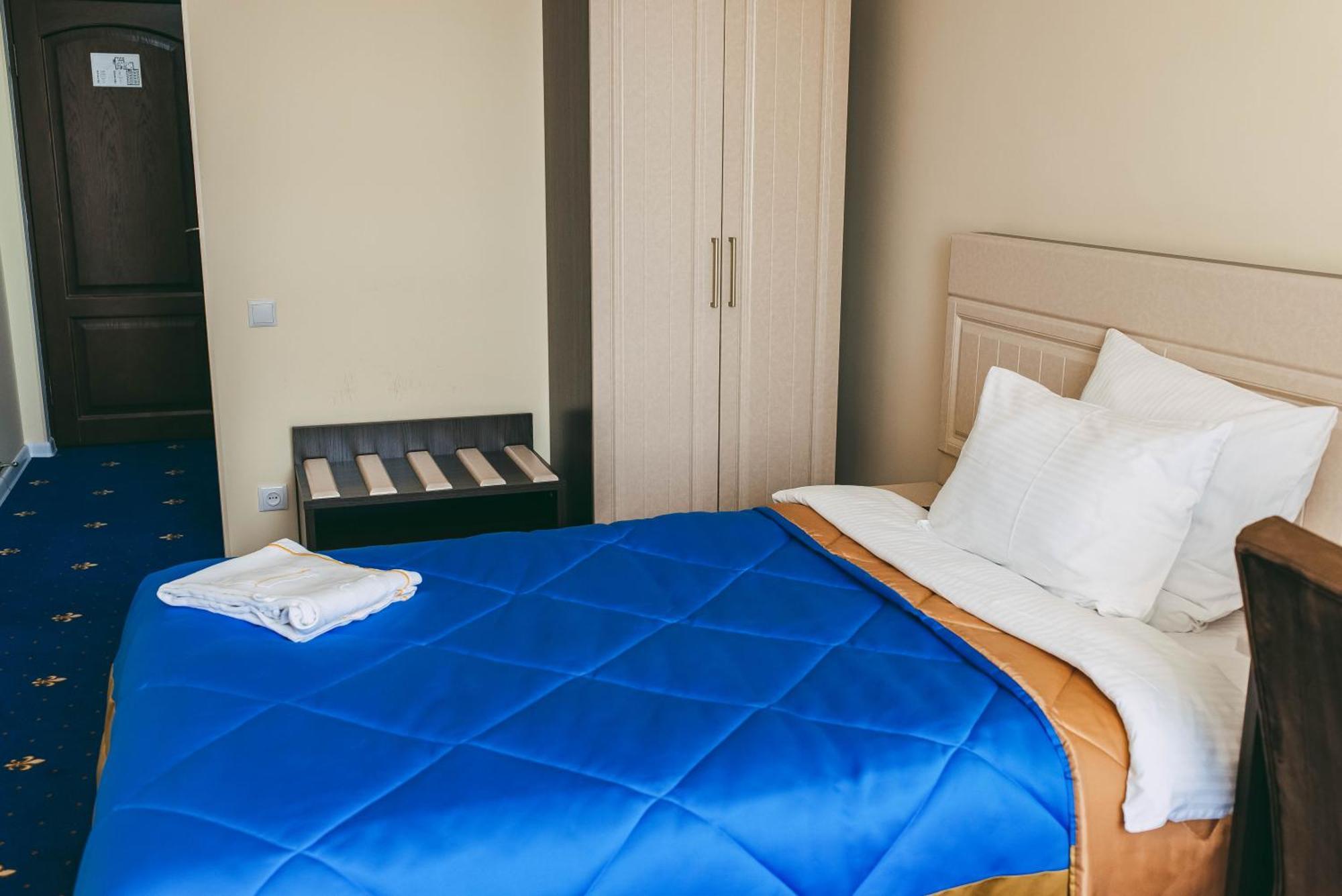 Hotel Dostyq Kökşetaw Esterno foto