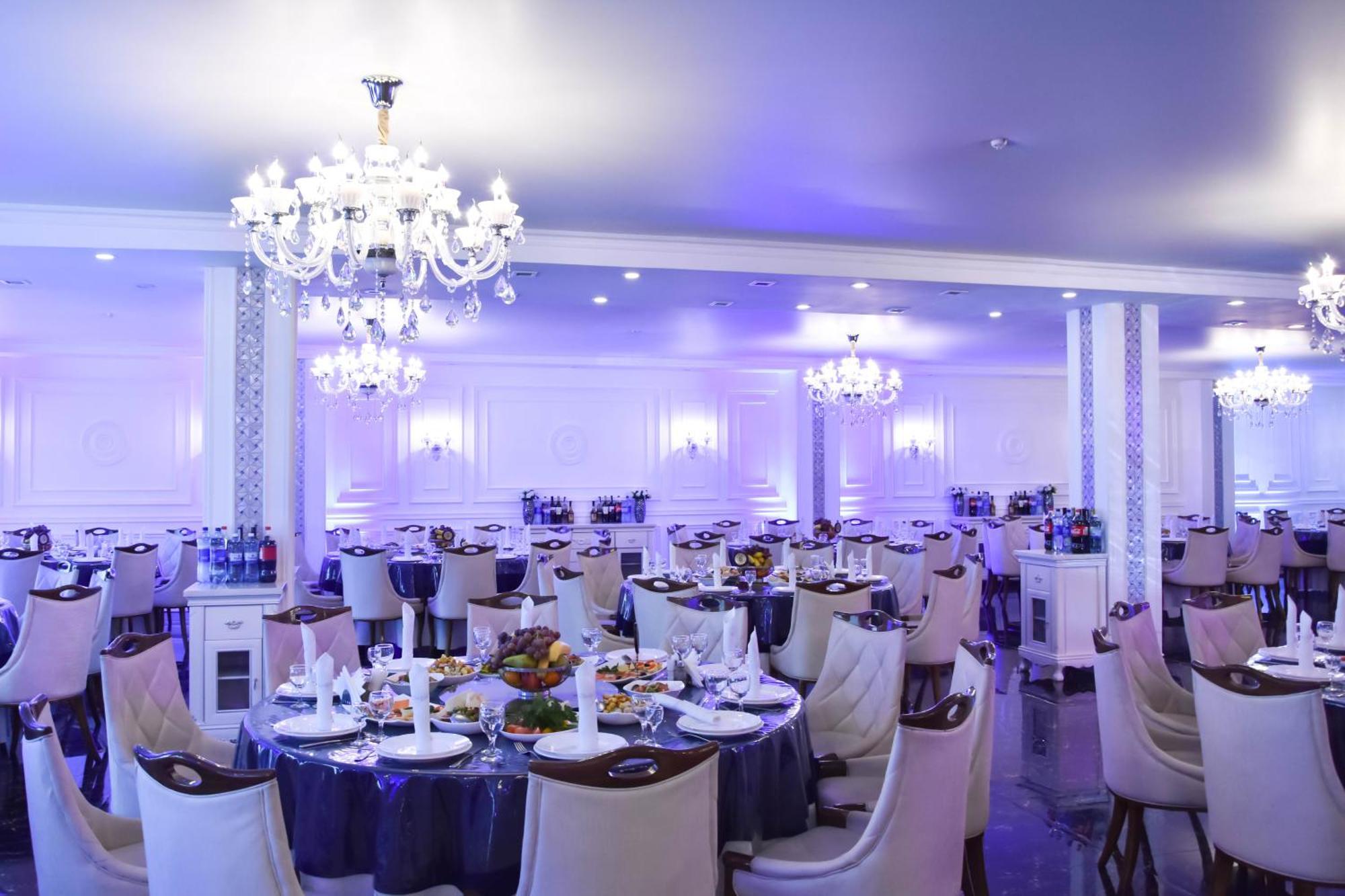 Hotel Dostyq Kökşetaw Esterno foto