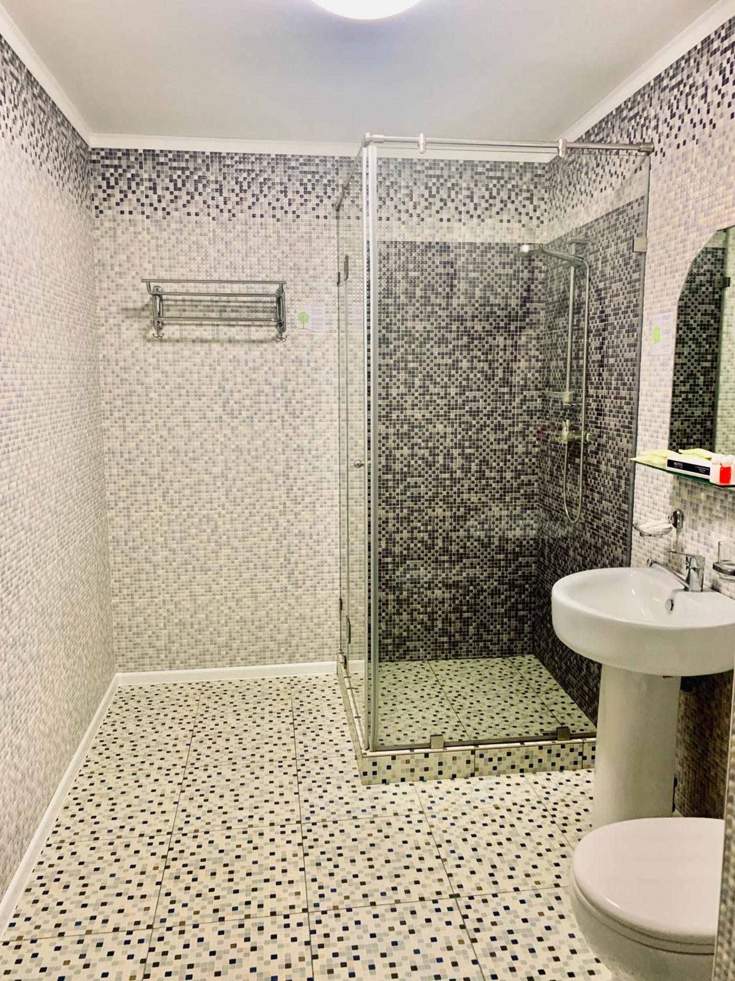 Hotel Dostyq Kökşetaw Esterno foto