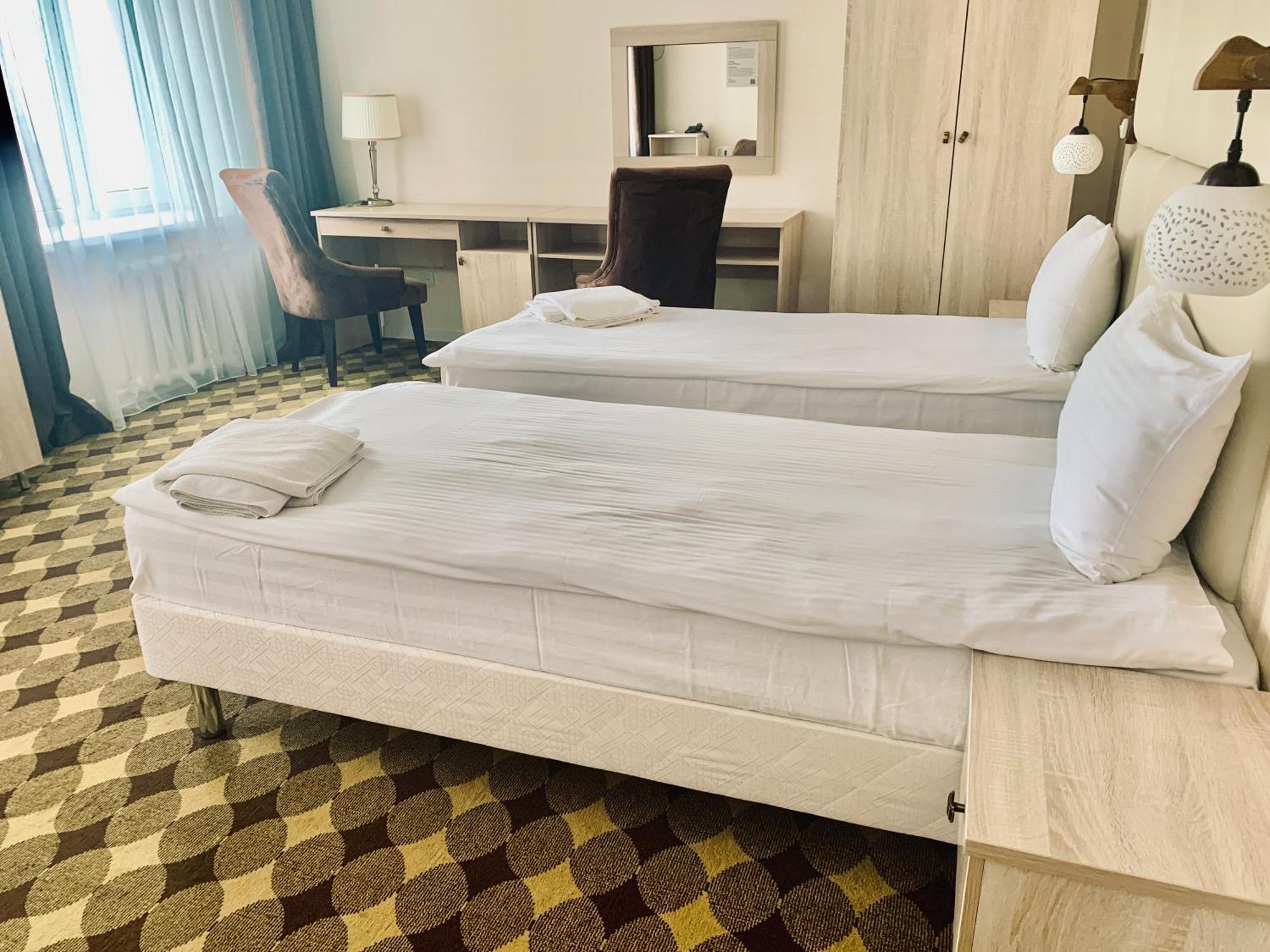 Hotel Dostyq Kökşetaw Esterno foto